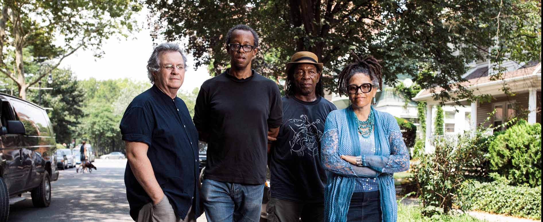 Grande image ALL THINGS ARE 